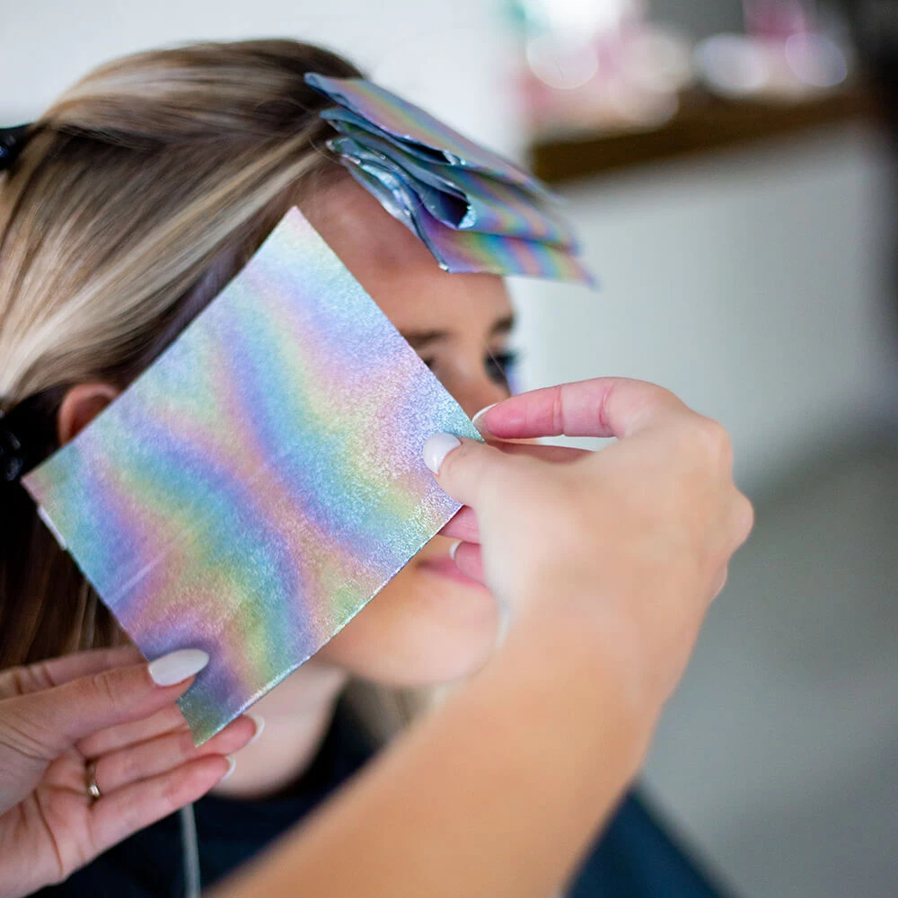 Framar Etheral Pop-Up Hair Foil Sheets, 5x11" Pack Of 500 7 Framar Etheral Pop-Up Hair Foil Sheets, 5x11" Pack Of 500 - Image 5