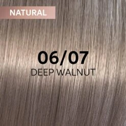 Wella Professionals Shinefinity Zero Lift Glaze - 010/6 Violet 60ml -Care Products Shop 816288 swatch 1