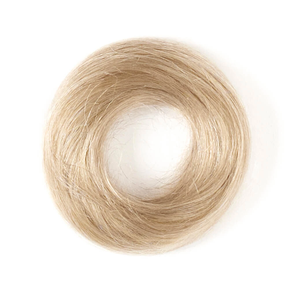 Wildest Dreams Extensions HH Bun Loop 18/22 - Medium Blonde 5 Wildest Dreams Extensions HH Bun Loop 18/22 - Medium Blonde - Image 3